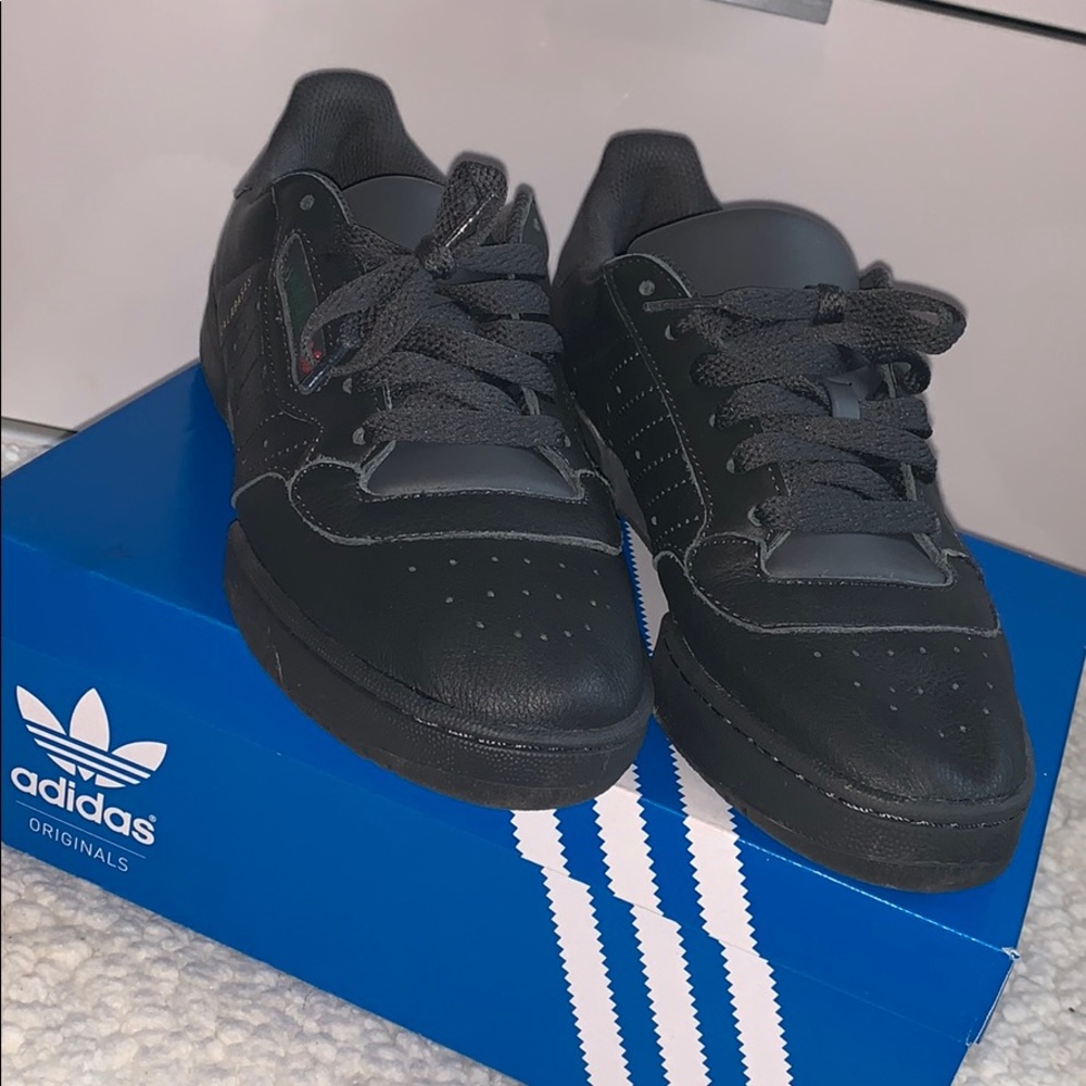 Yeezy Powerphase shoes